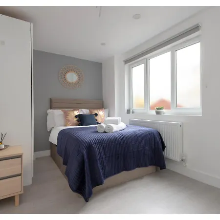 Splendid And Comfy 1 Bedroom Apartment